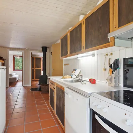 3 Bedroom Nice In Prázdninový dům Vestervig